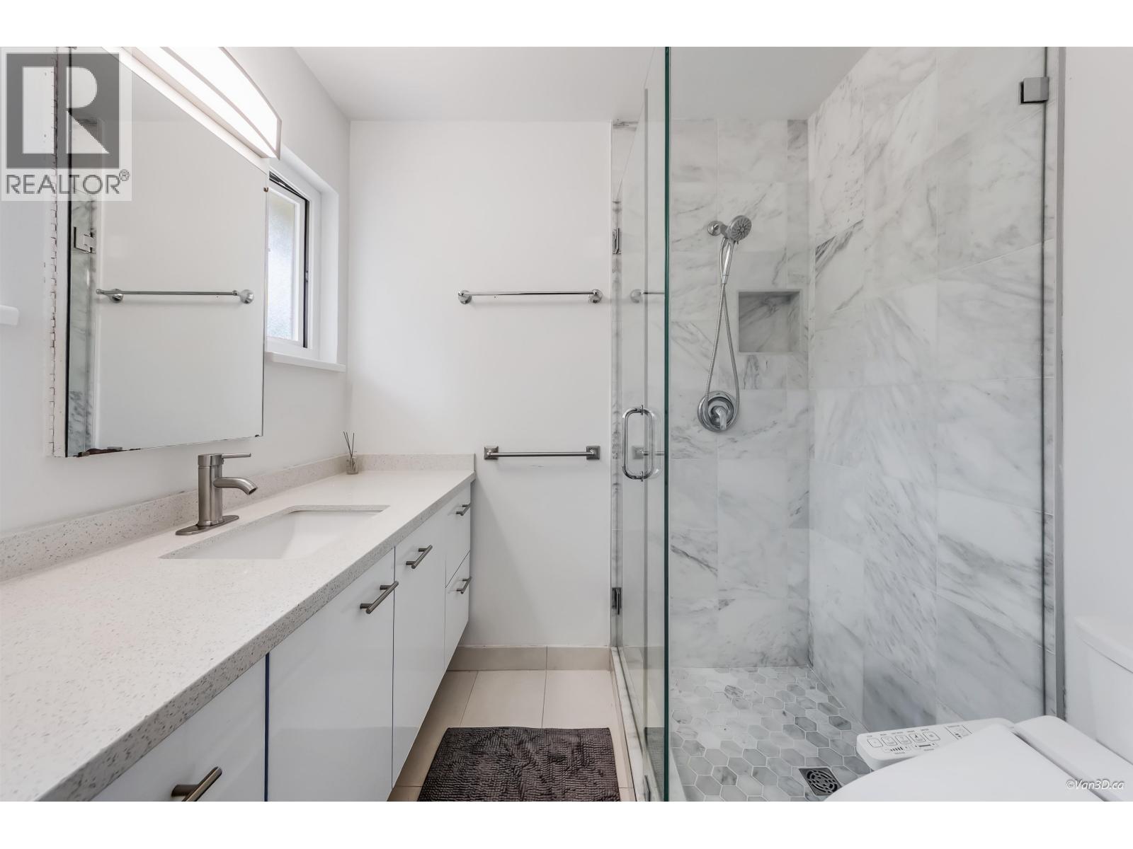 4145 RIPPLE ROAD, West Vancouver