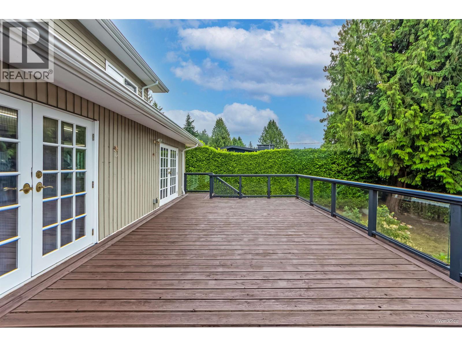4145 RIPPLE ROAD, West Vancouver
