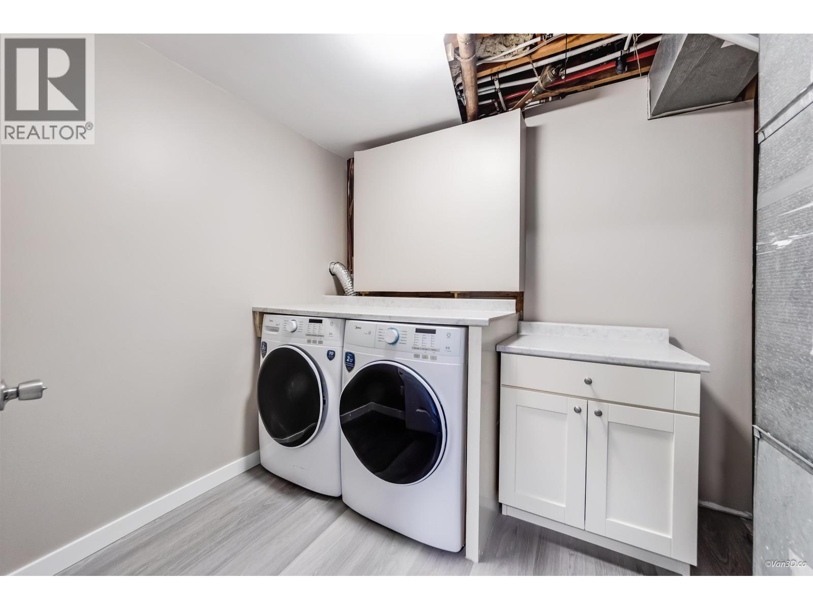 4145 RIPPLE ROAD, West Vancouver