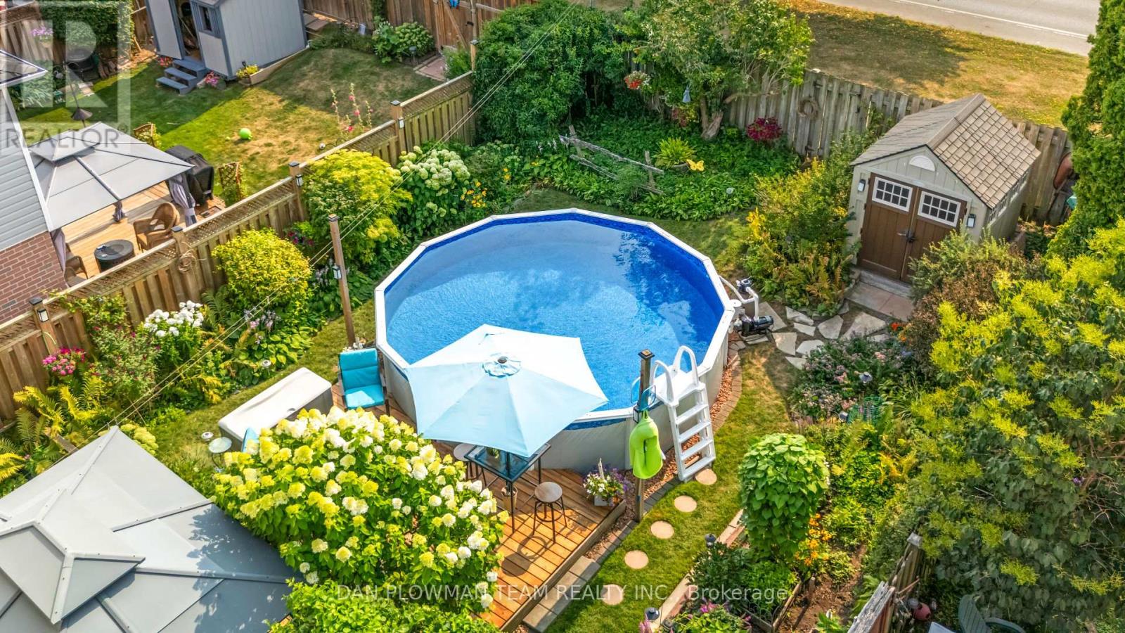 Photo 11 of 71 Barley Mill Crescent, Clarington ON