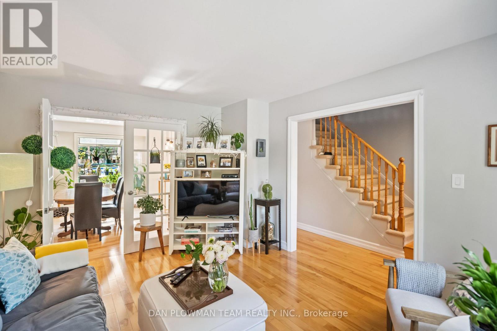 Photo 14 of 71 Barley Mill Crescent, Clarington ON