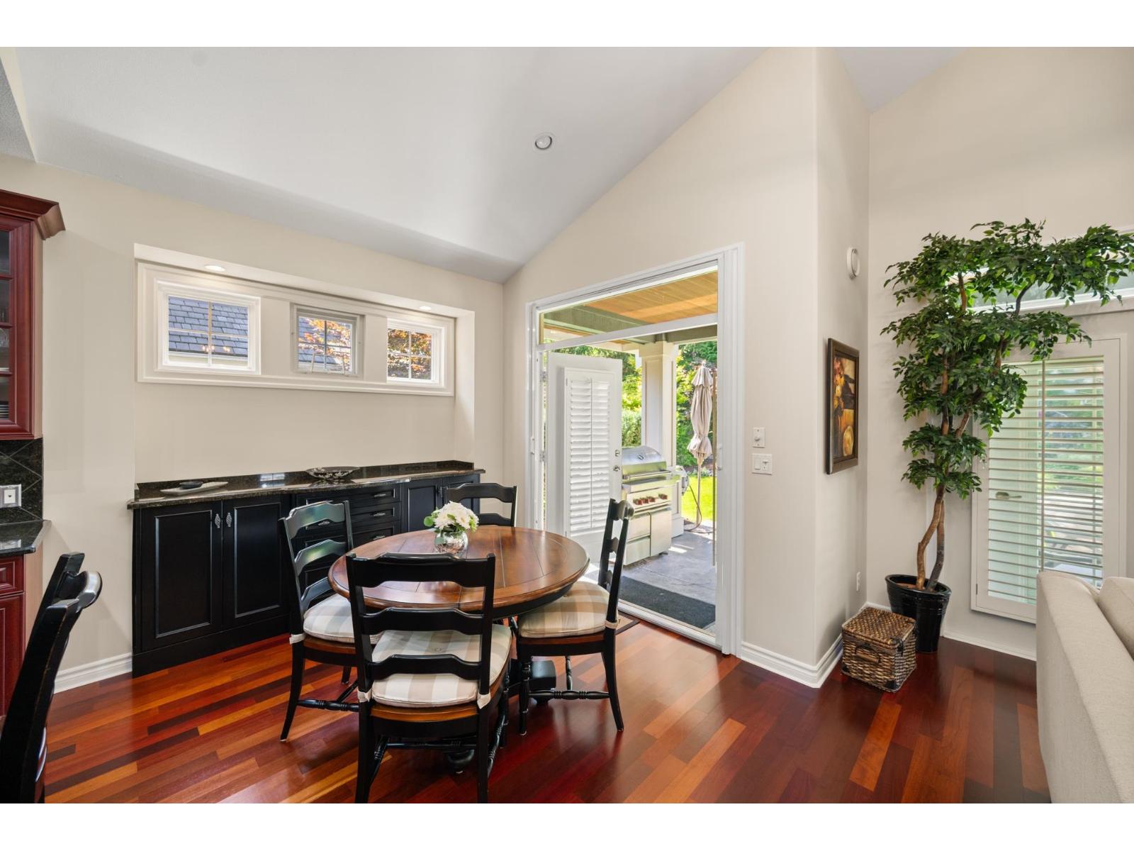 Photo 14 of 68 15715 34 Avenue, Surrey BC