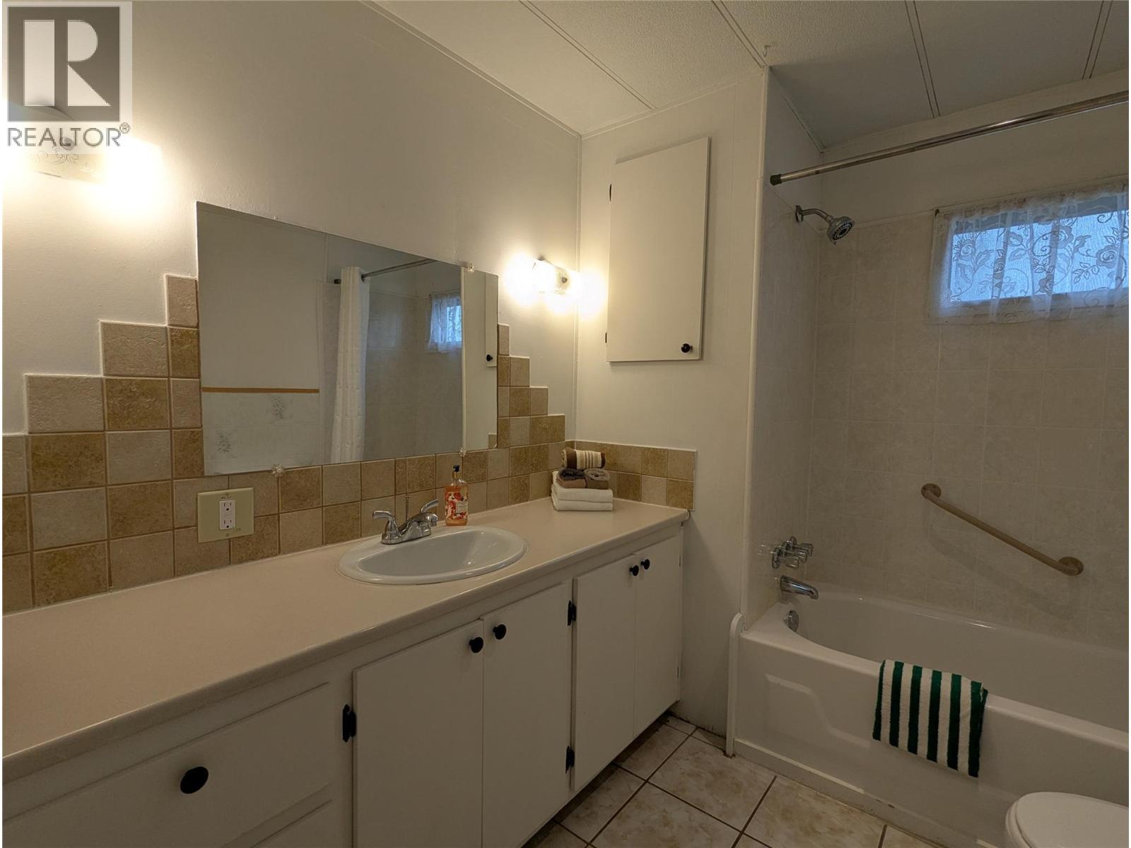 40 3535 Casorso Road, Kelowna