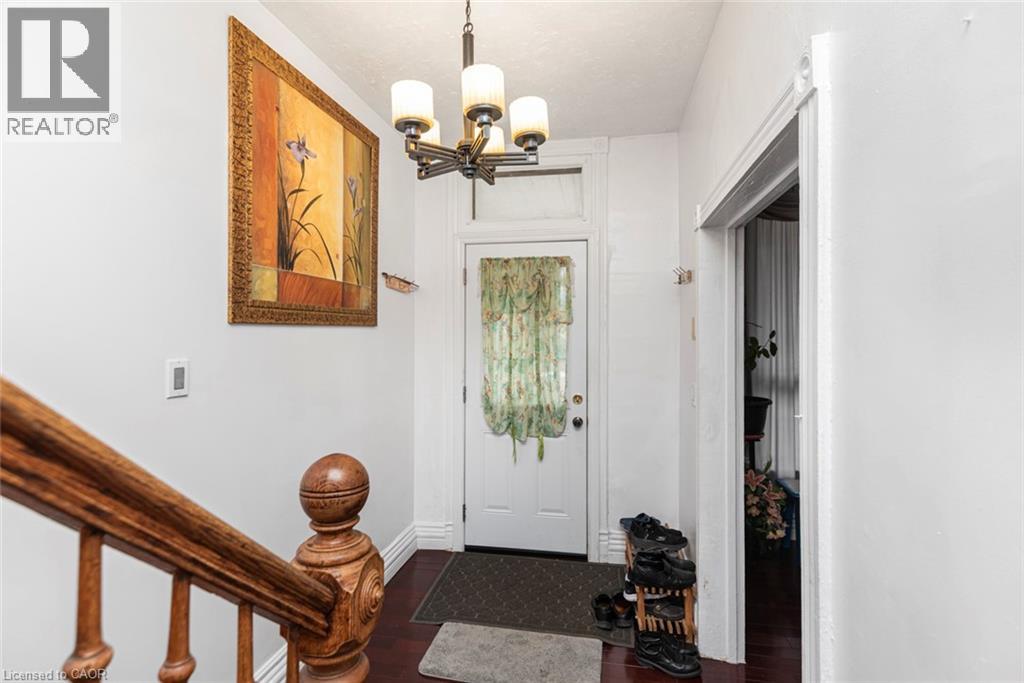 Photo 7 of 47 Clyde Street, Hamilton ON