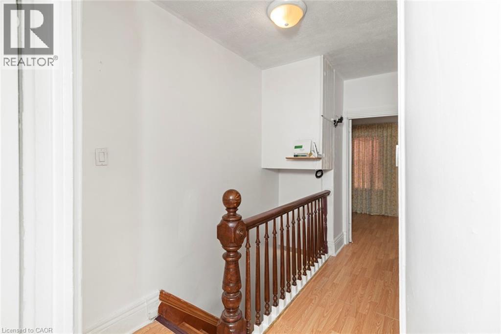 Photo 23 of 47 Clyde Street, Hamilton ON