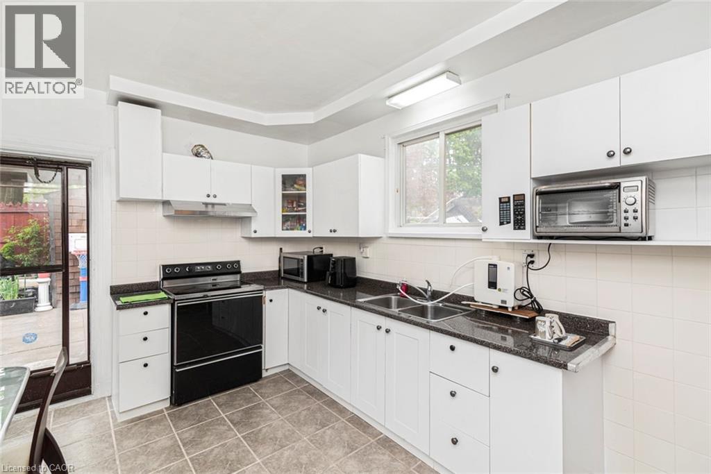 Photo 20 of 47 Clyde Street, Hamilton ON