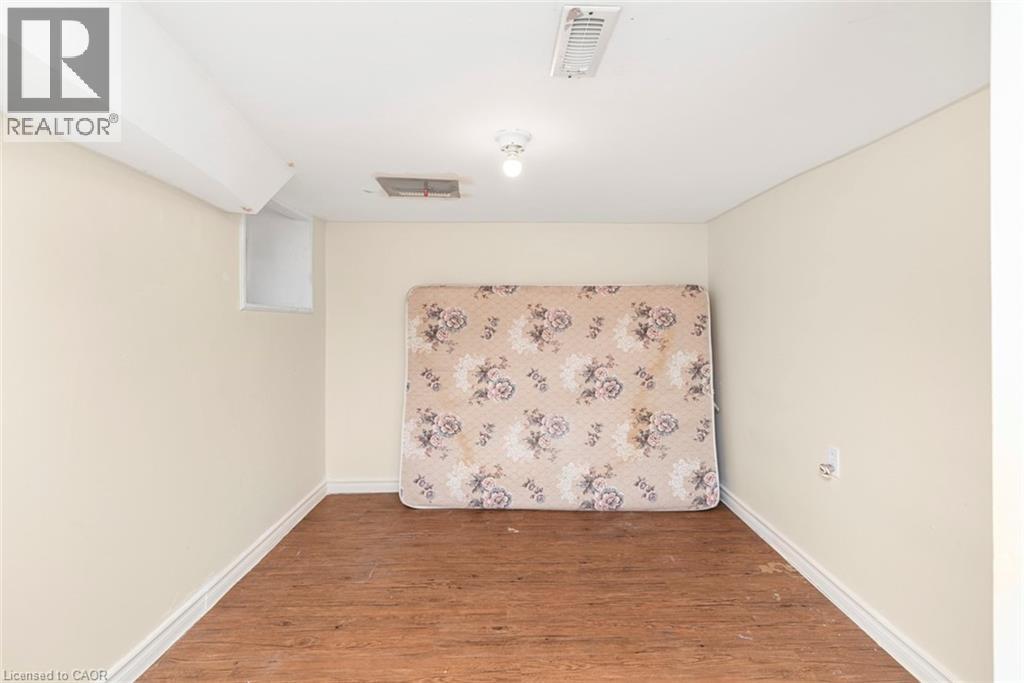 Photo 38 of 47 Clyde Street, Hamilton ON