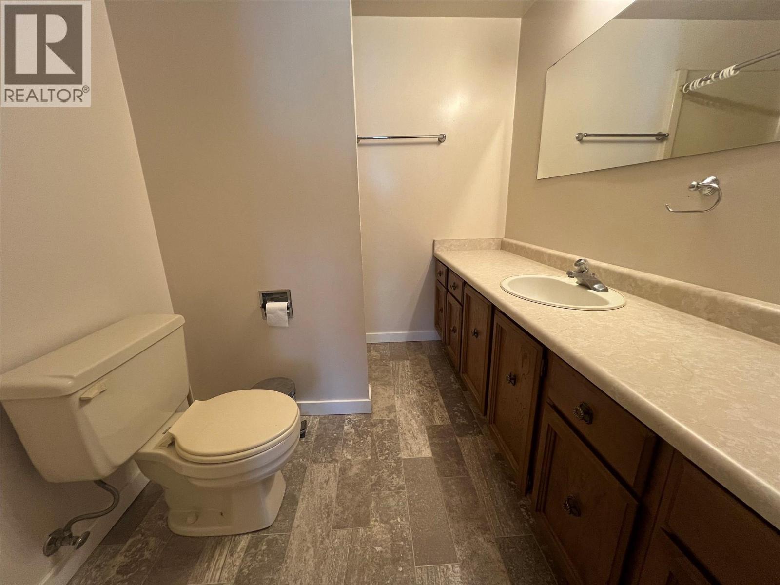 Photo 17 of 3901 32 Avenue Unit 210, Vernon BC