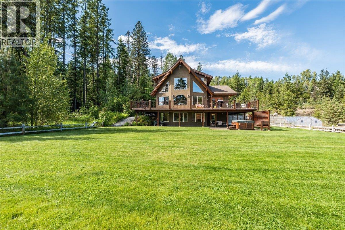 Photo 6 of 3802 Aaron Road, Nelson BC