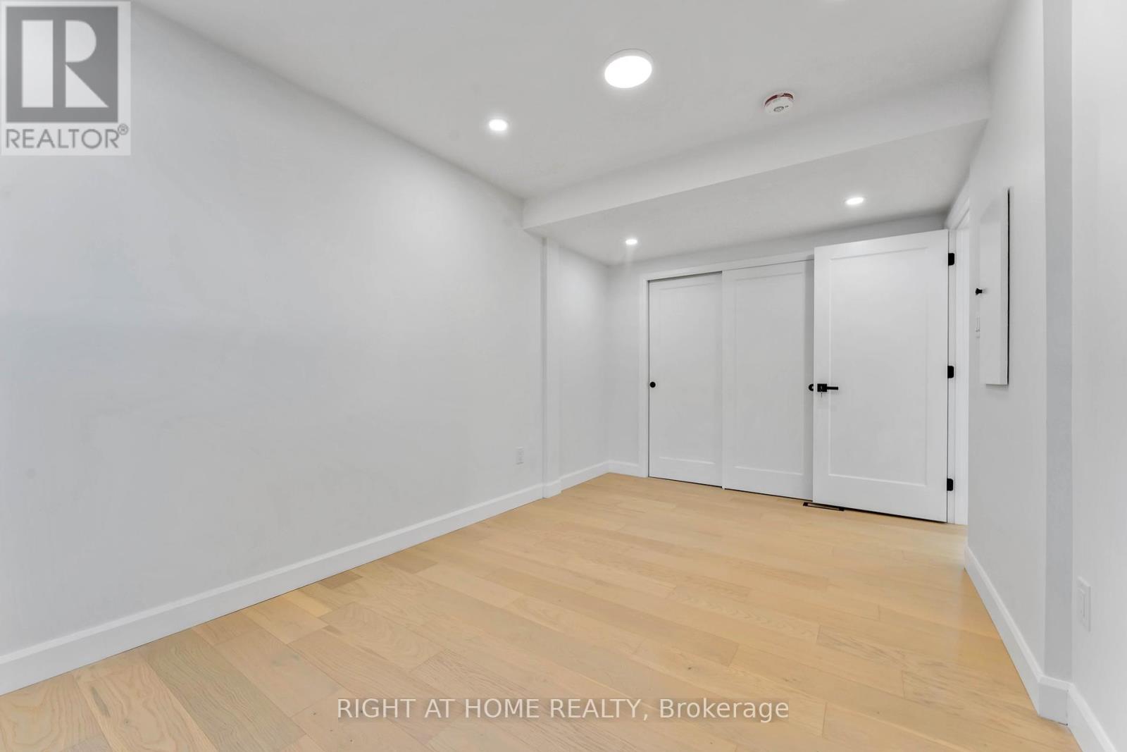 Photo 12 of 2700 Priscilla Street, Ottawa ON
