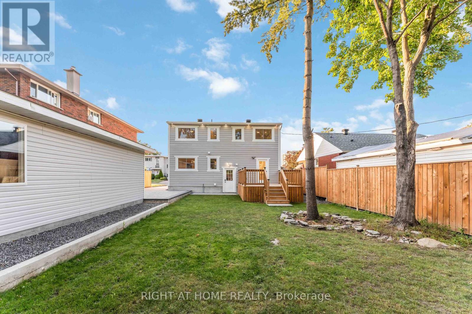 Photo 46 of 2700 Priscilla Street, Ottawa ON