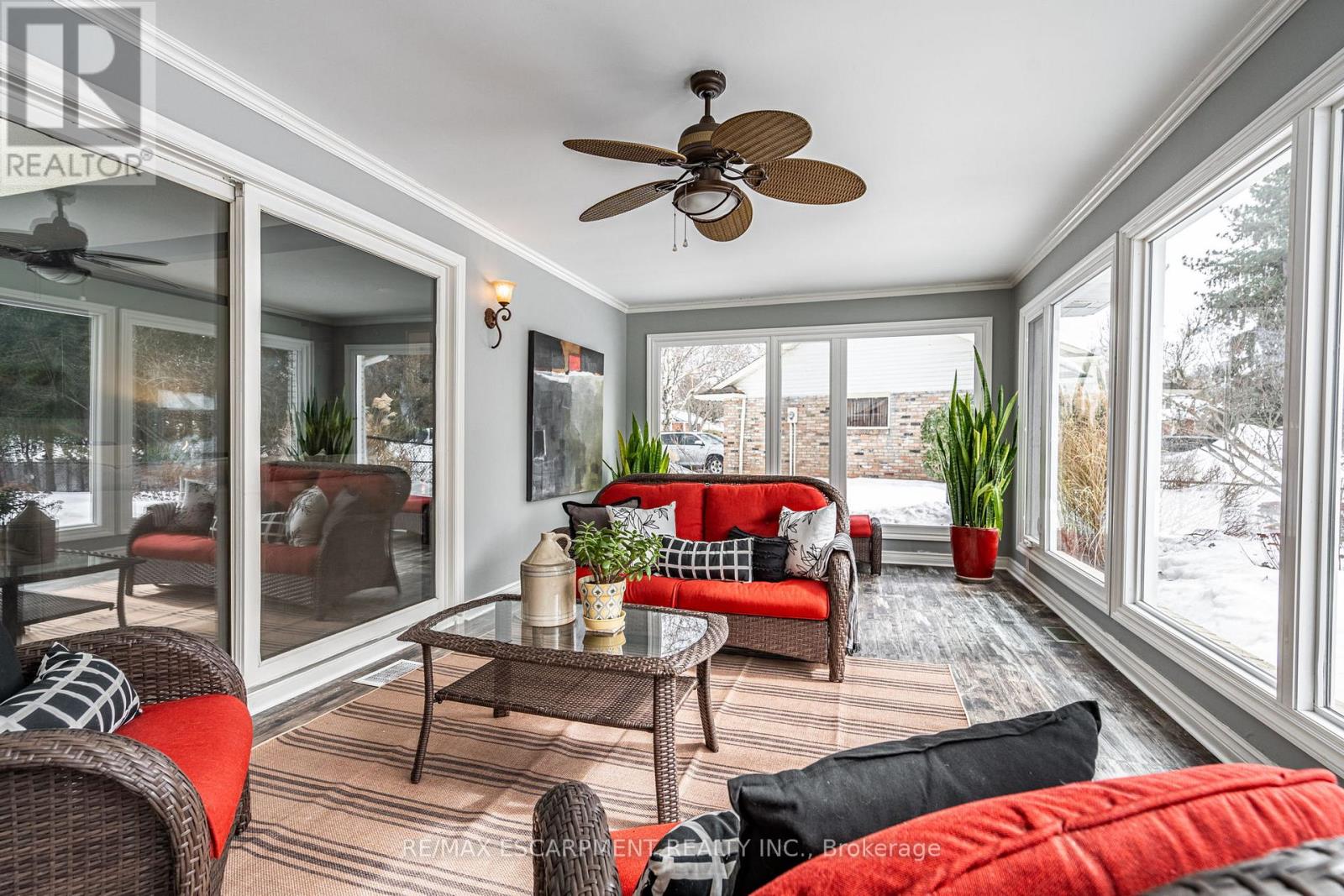 Photo 21 of 1 Acredale Drive, Hamilton ON