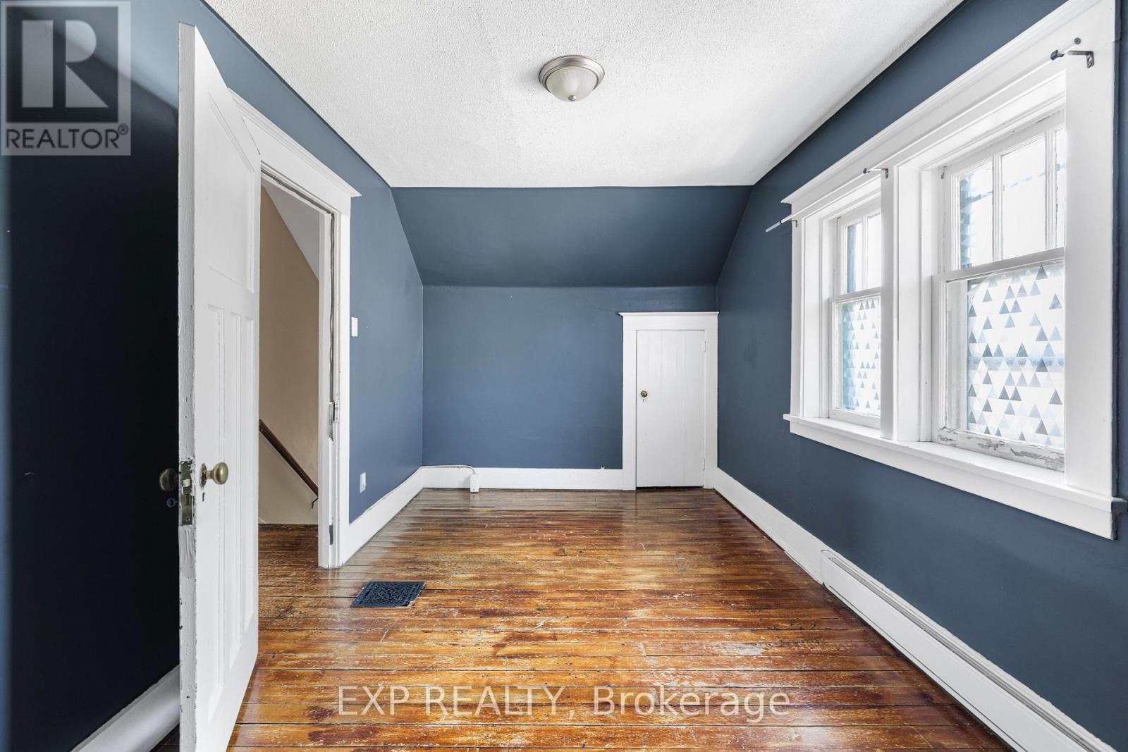 Photo 23 of 349 Luella Street, Kitchener ON