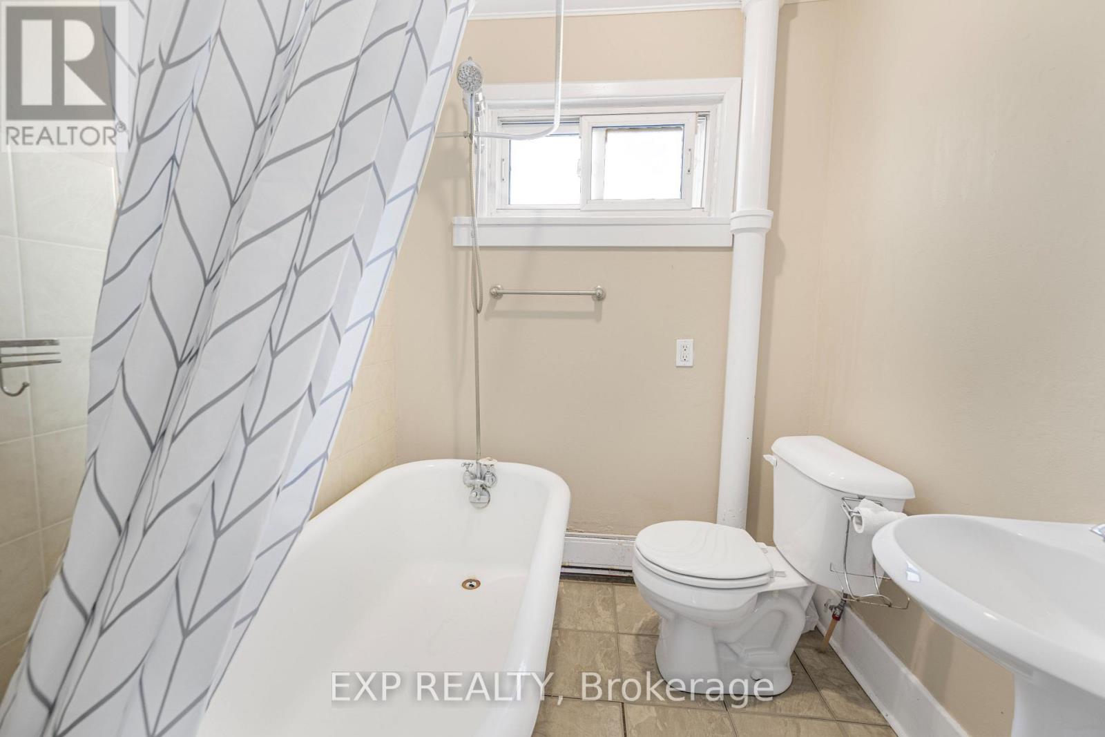 Photo 21 of 349 Luella Street, Kitchener ON
