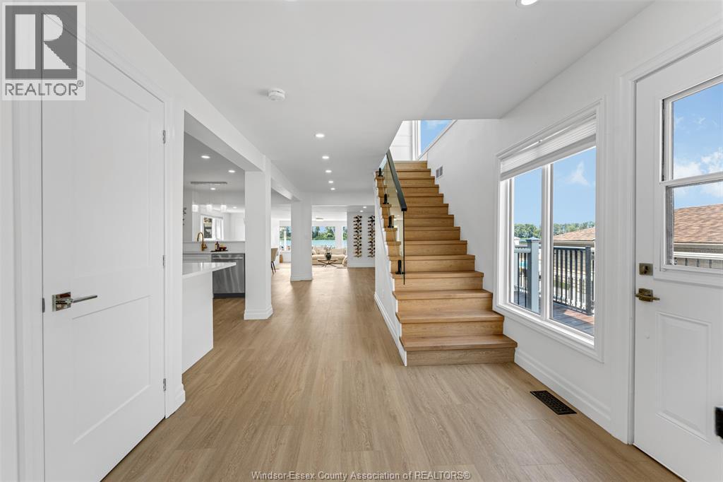 Photo 17 of 8830 Riverside Drive East, Windsor ON