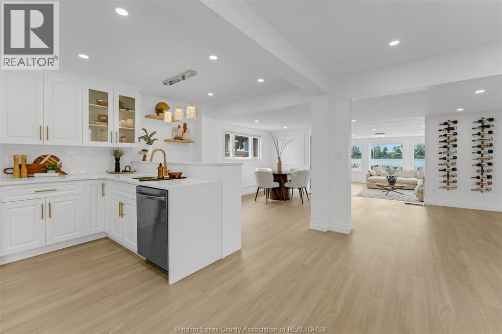 Photo 16 of 8830 Riverside Drive East, Windsor ON