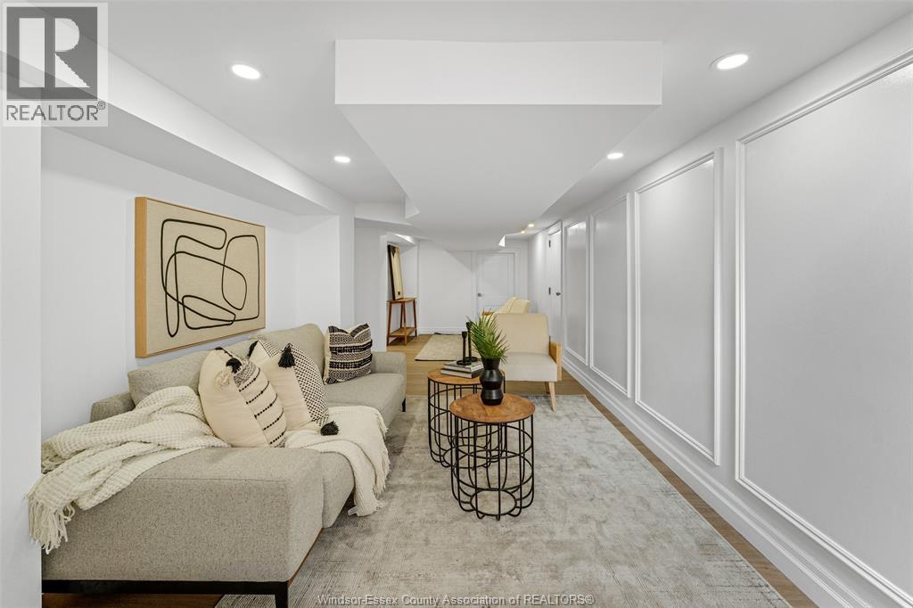 Photo 40 of 8830 Riverside Drive East, Windsor ON