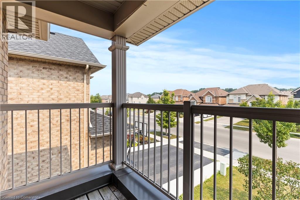 Photo 18 of 135 Raymond Road, Ancaster ON