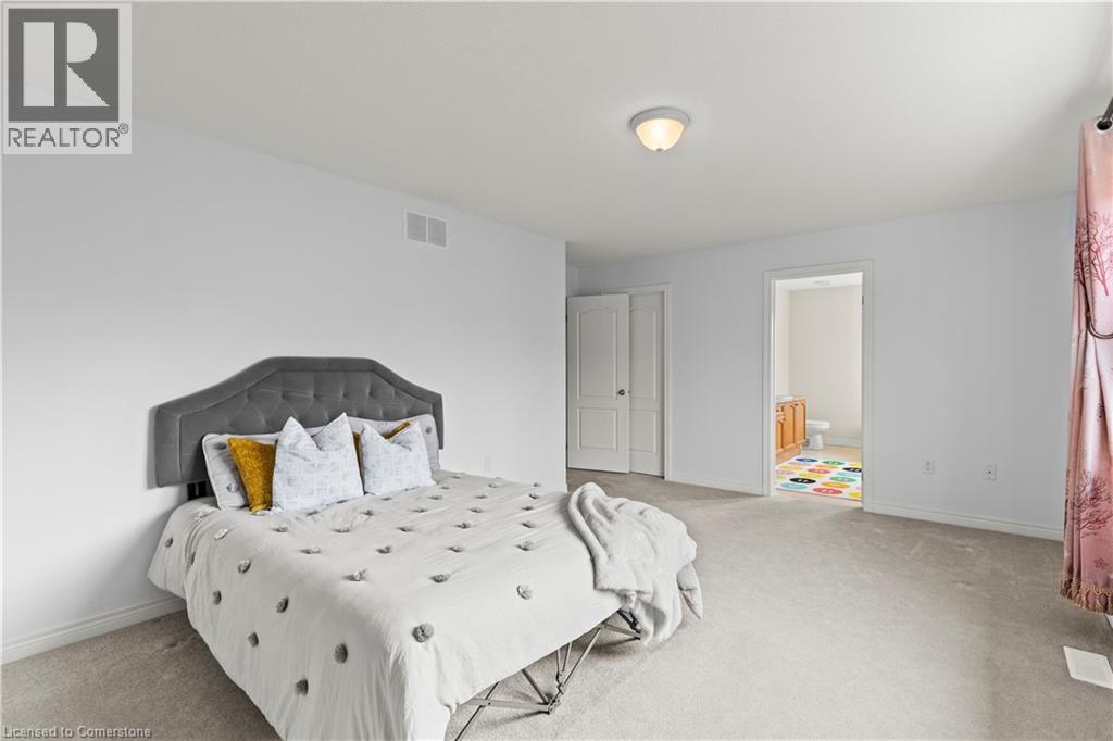 Photo 14 of 135 Raymond Road, Ancaster ON