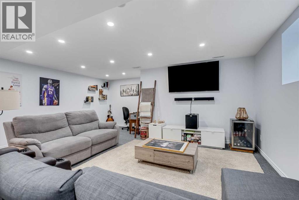 Single Family House for Sale in  Sage Valley Circle NW Sage Hill Calgary 