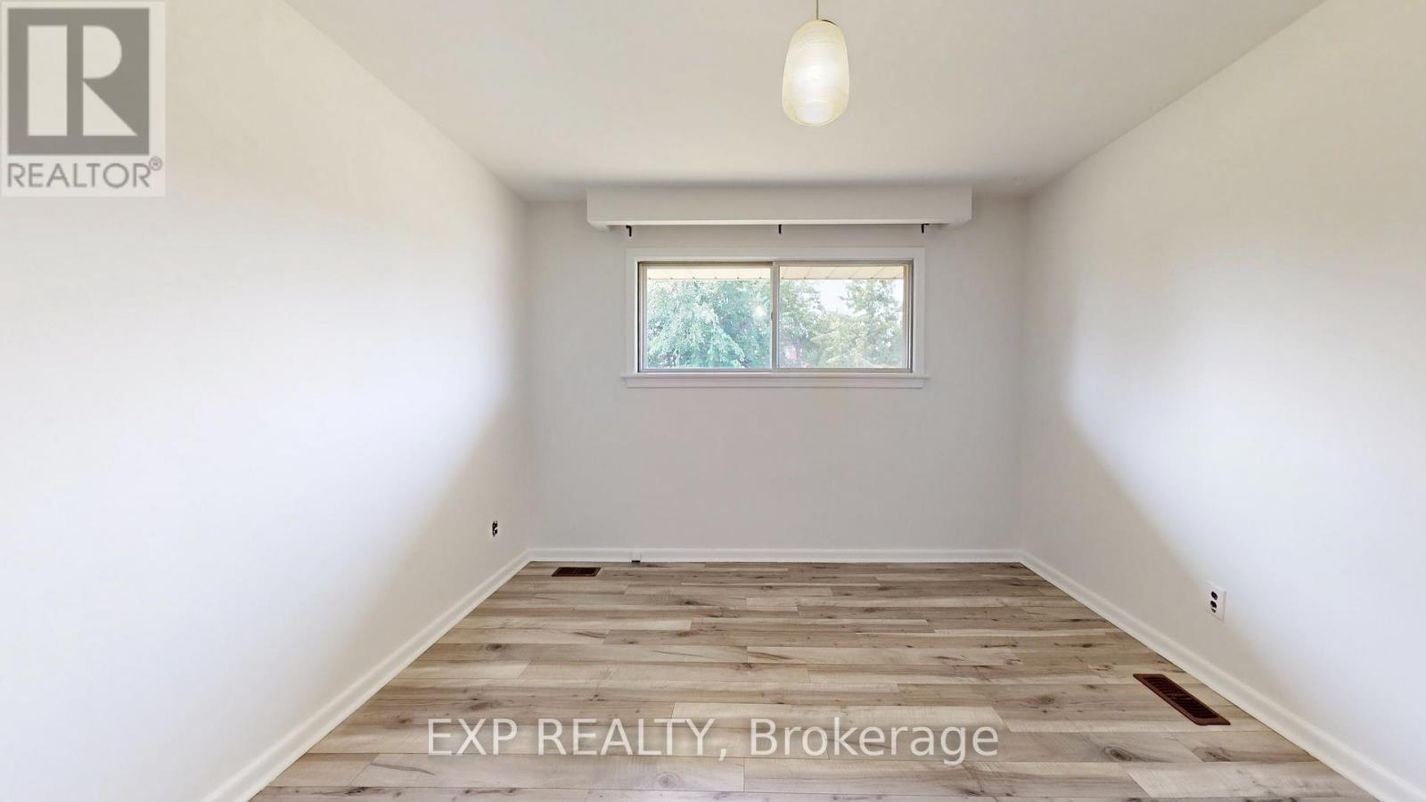 Photo 25 of 2 Gram Street, Vaughan ON