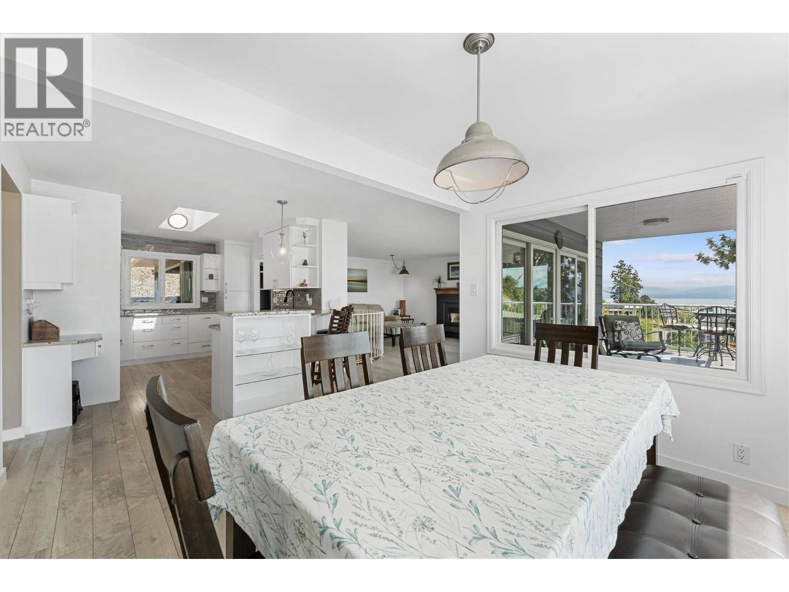  5815 MacGregor Road, Peachland