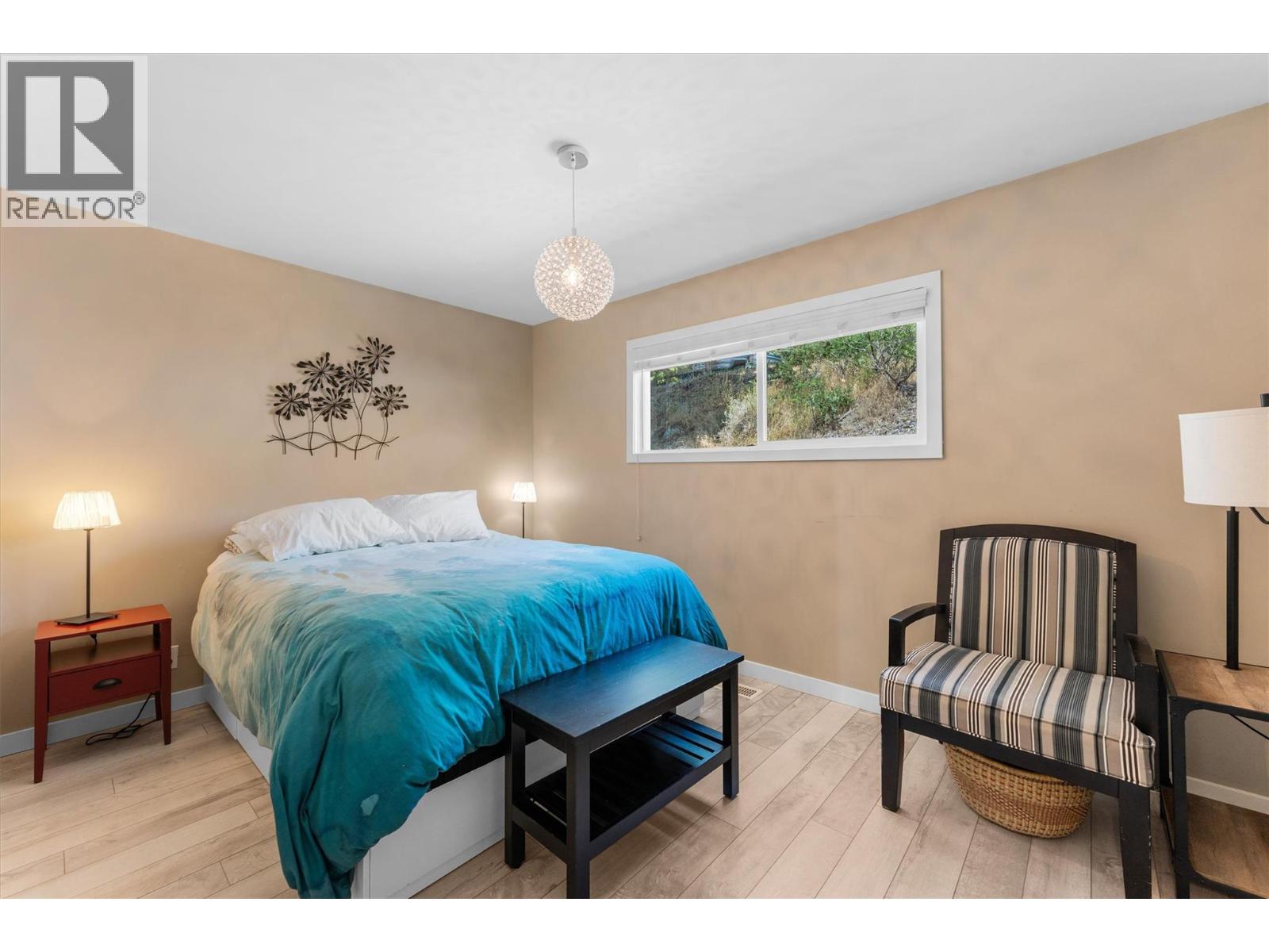  5815 MacGregor Road, Peachland
