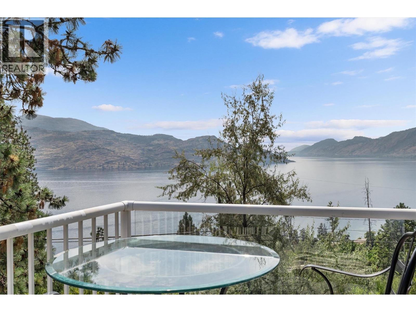  5815 MacGregor Road, Peachland