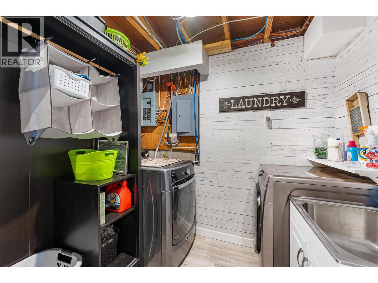  5815 MacGregor Road, Peachland