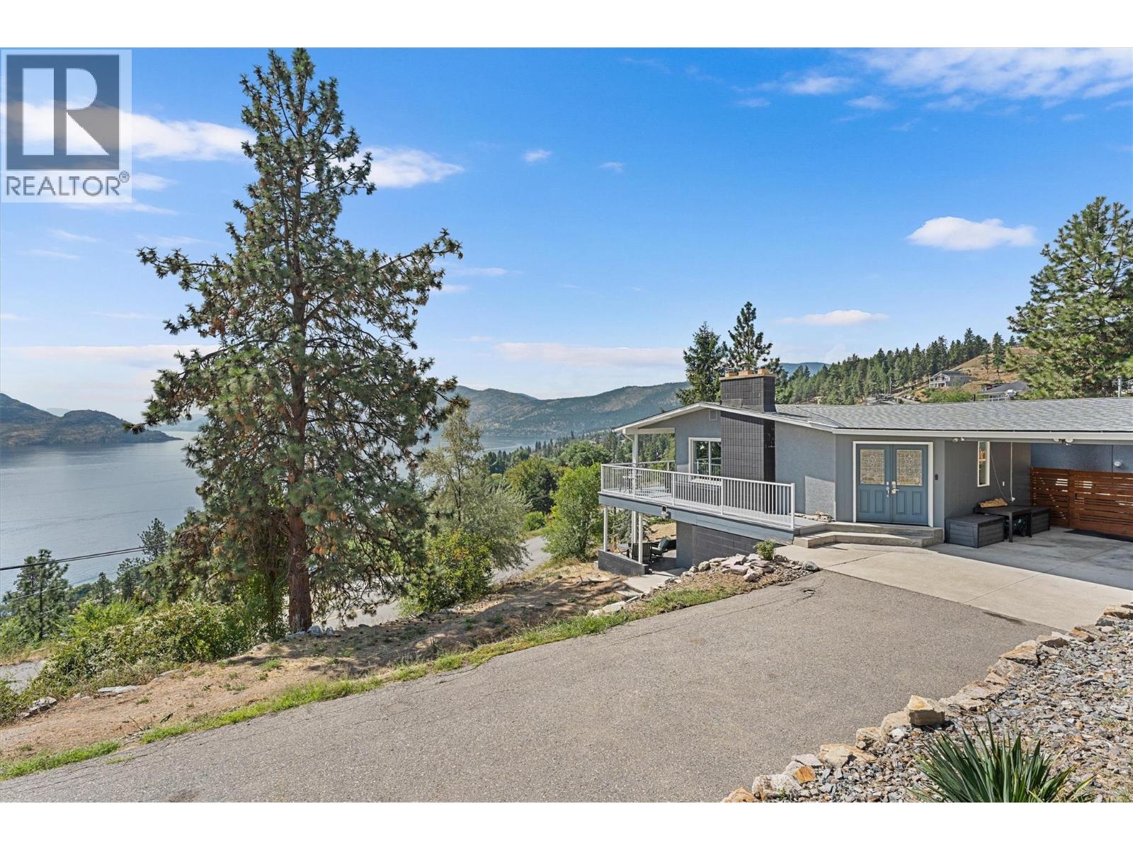  5815 MacGregor Road, Peachland