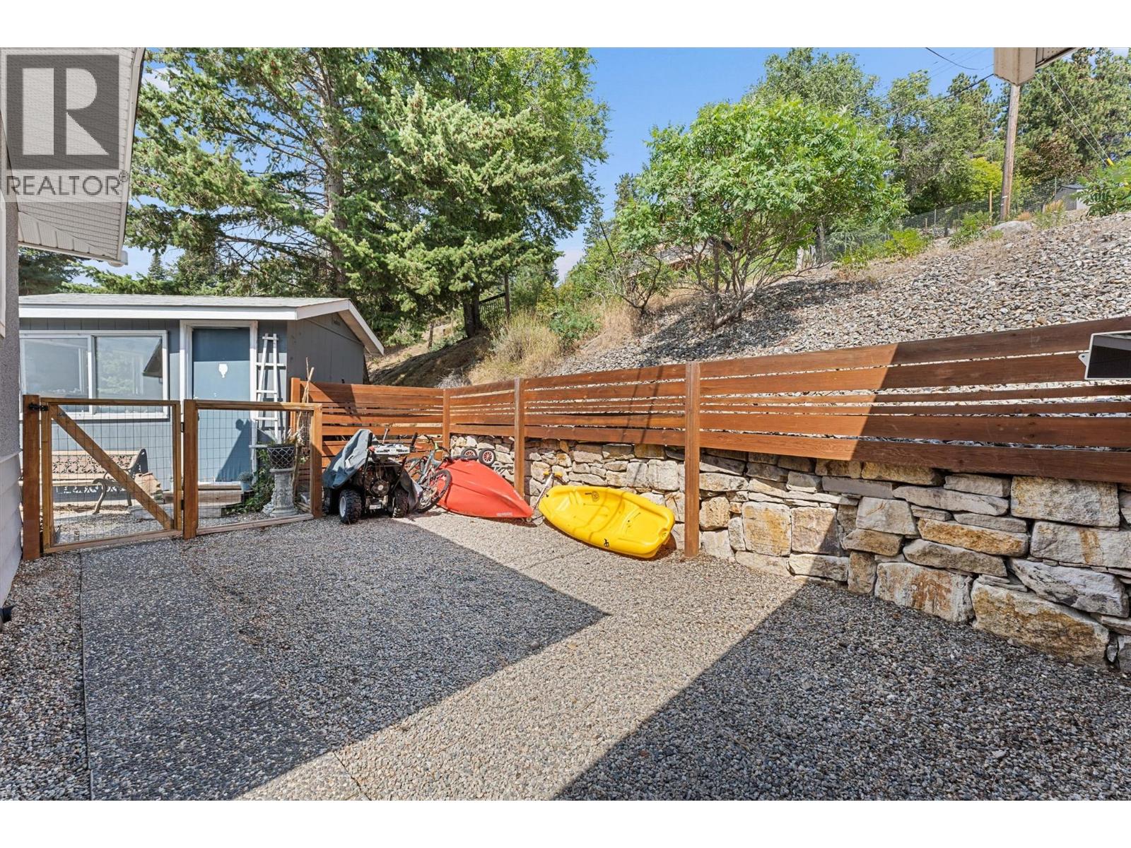  5815 MacGregor Road, Peachland