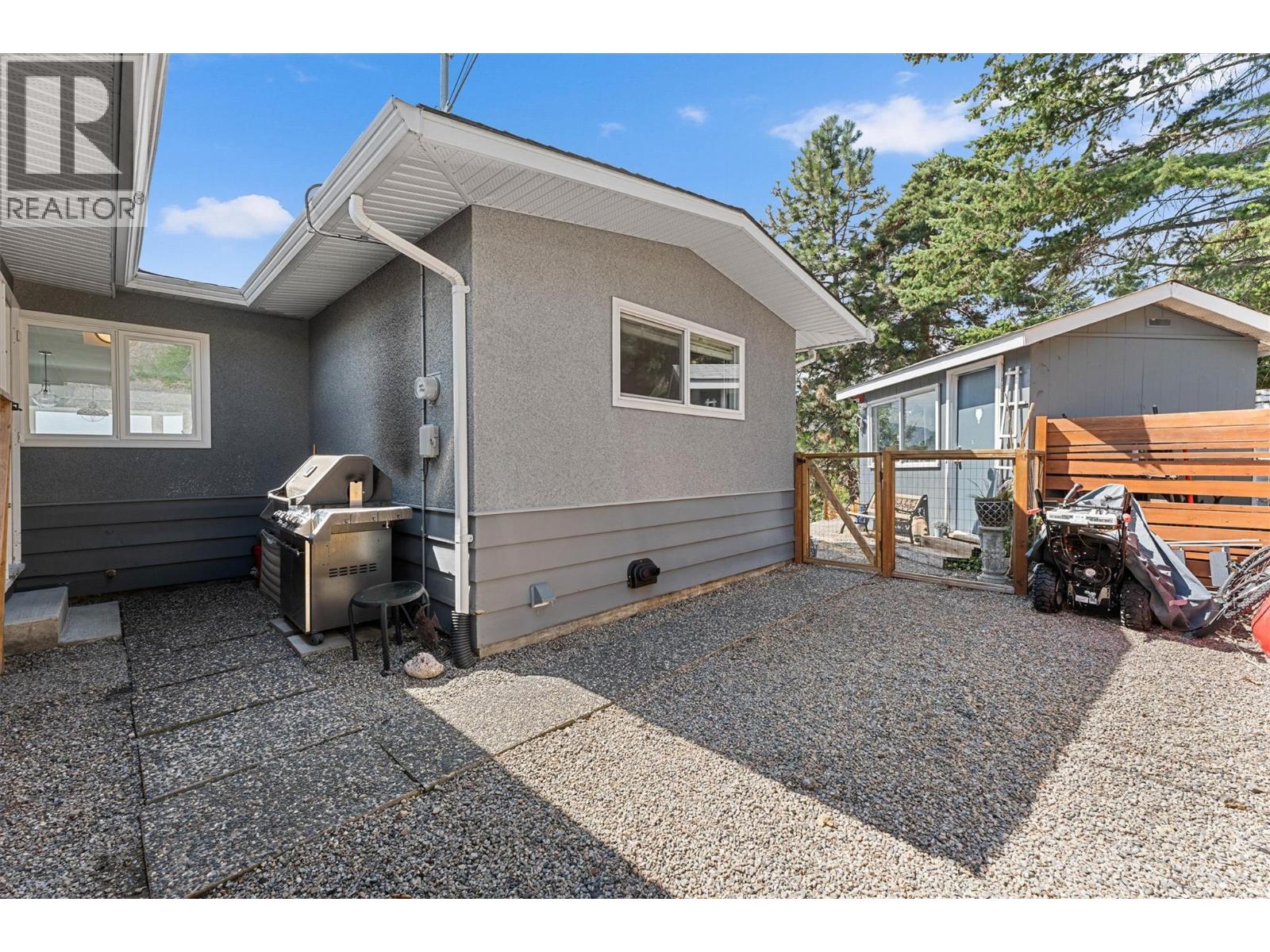  5815 MacGregor Road, Peachland