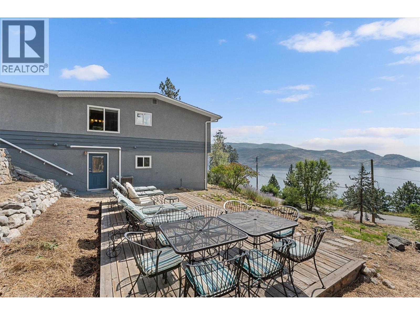  5815 MacGregor Road, Peachland