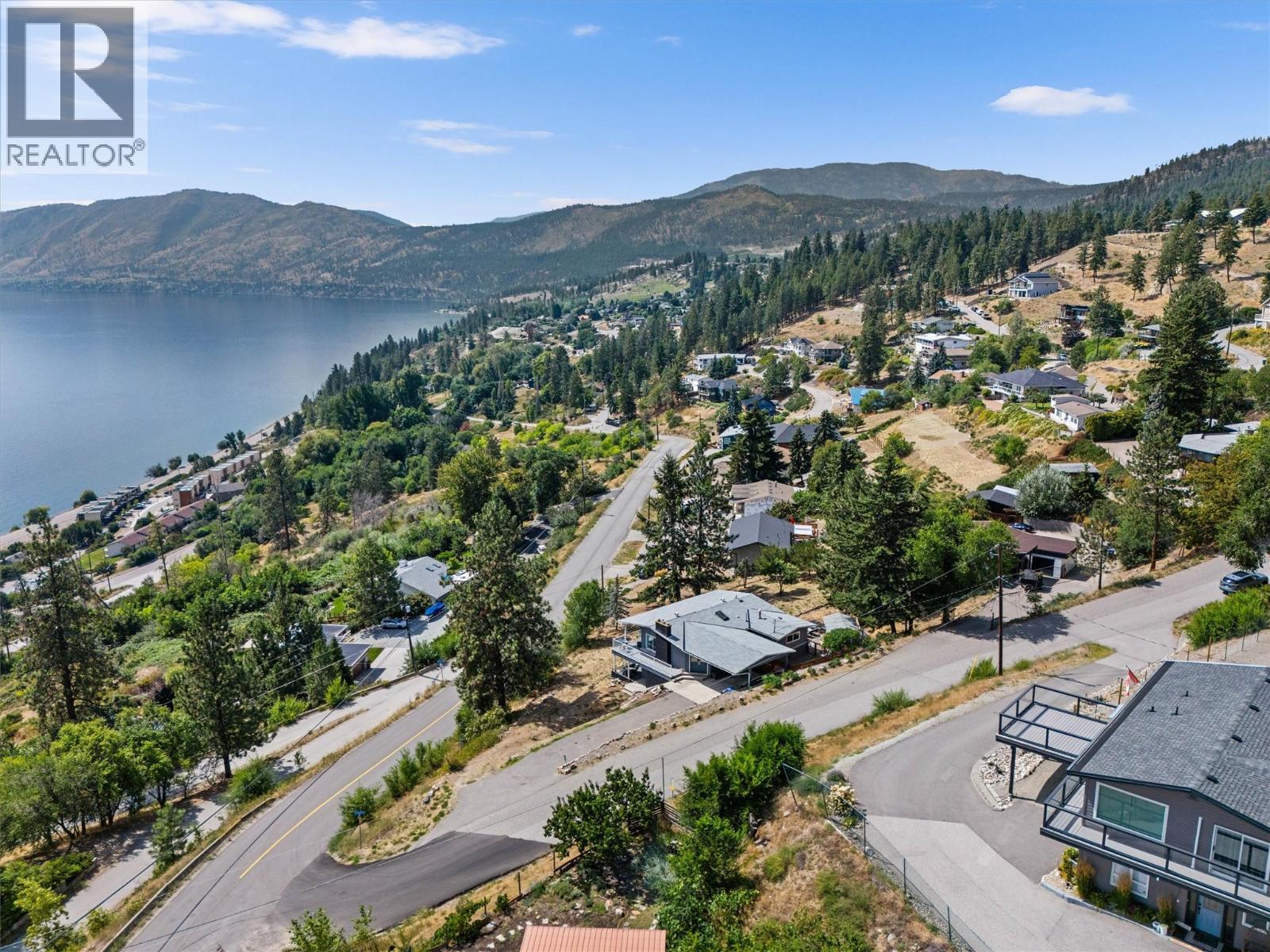 5815 MacGregor Road, Peachland