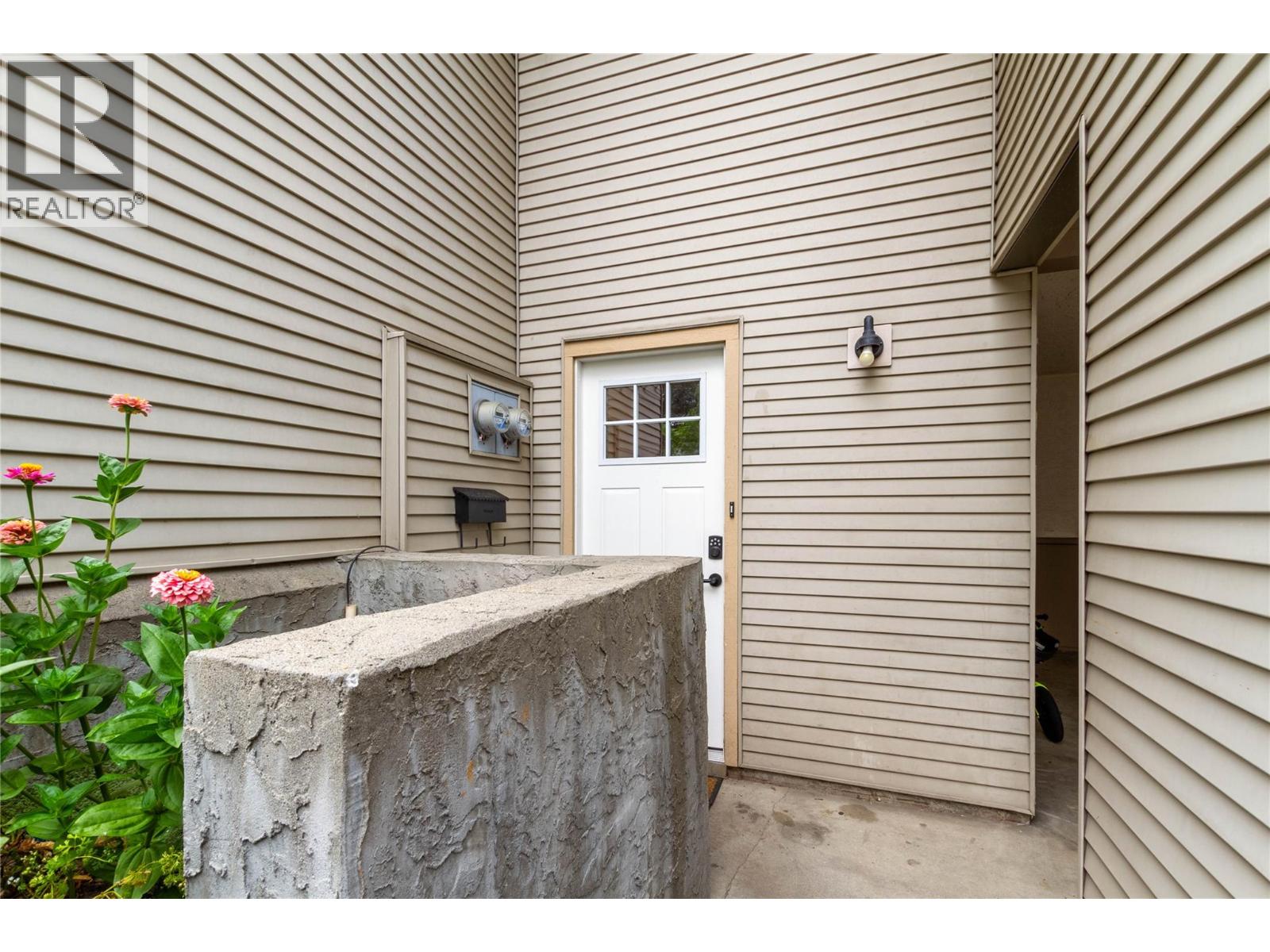 21 1985 Burtch Road, Kelowna