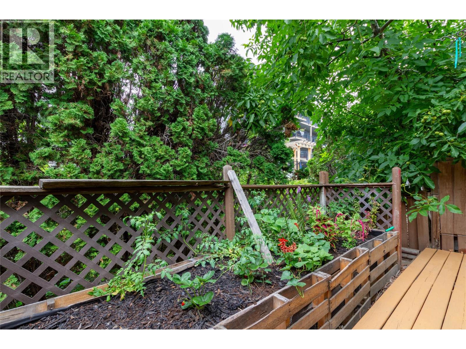 21 1985 Burtch Road, Kelowna