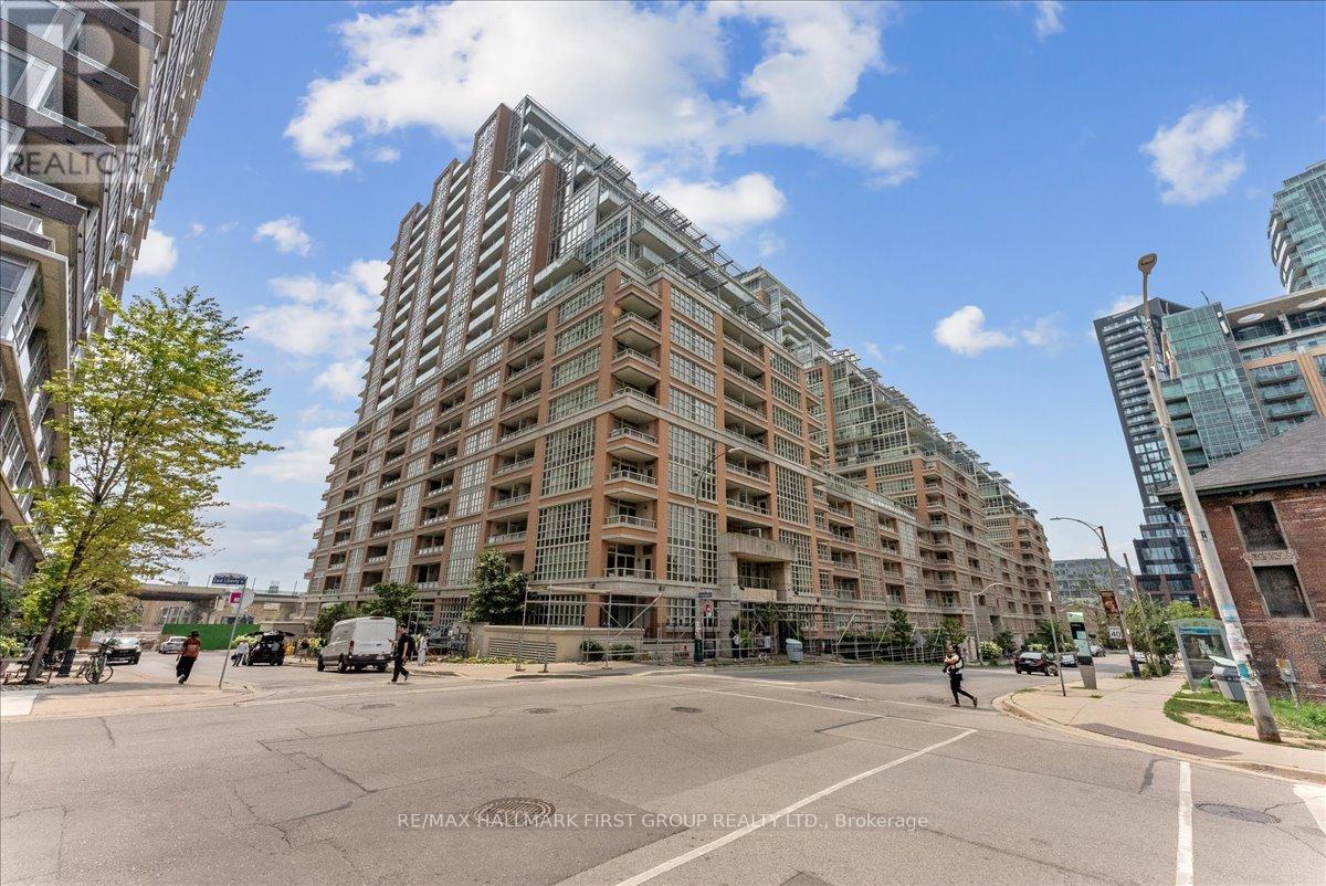Photo 33 of 1018 65 East Liberty Street, Toronto ON