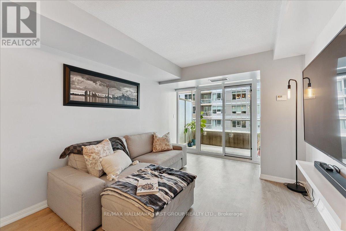 Photo 17 of 1018 65 East Liberty Street, Toronto ON