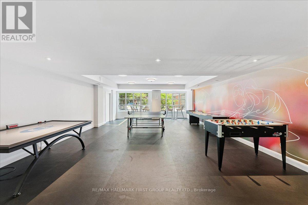Photo 3 of 1018 65 East Liberty Street, Toronto ON