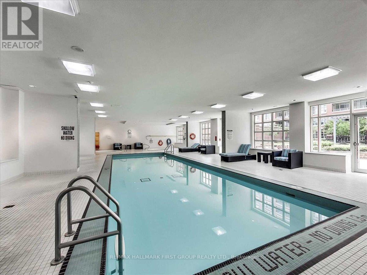 Photo 11 of 1018 65 East Liberty Street, Toronto ON