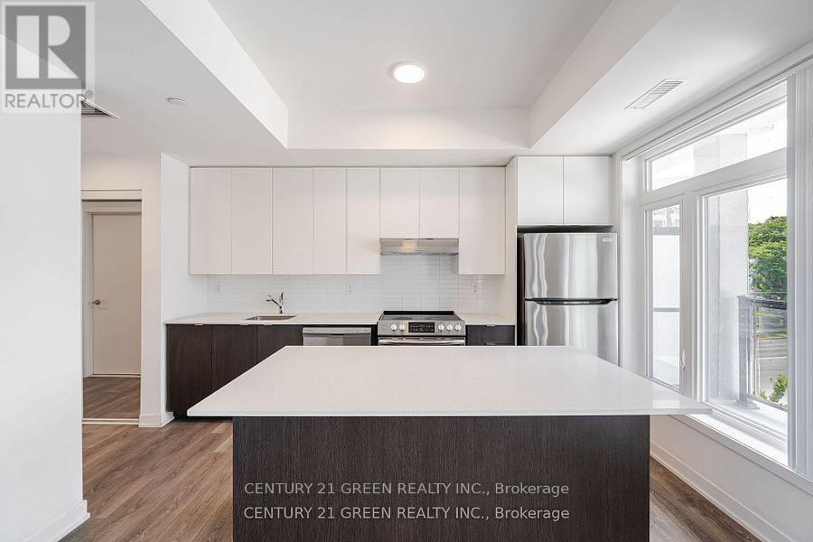 Photo 2 of 409 160 Canon Jackson Drive, Toronto ON