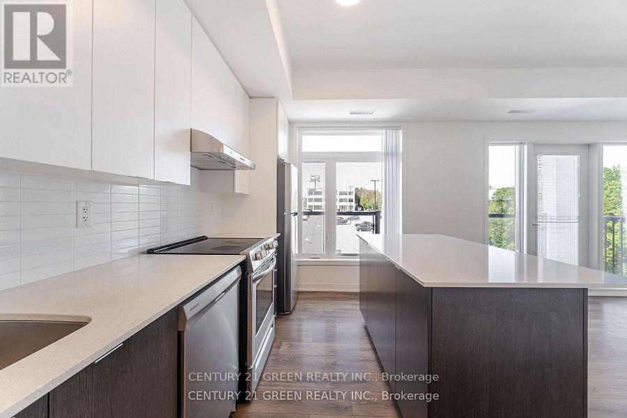 Photo 1 of 409 160 Canon Jackson Drive, Toronto ON