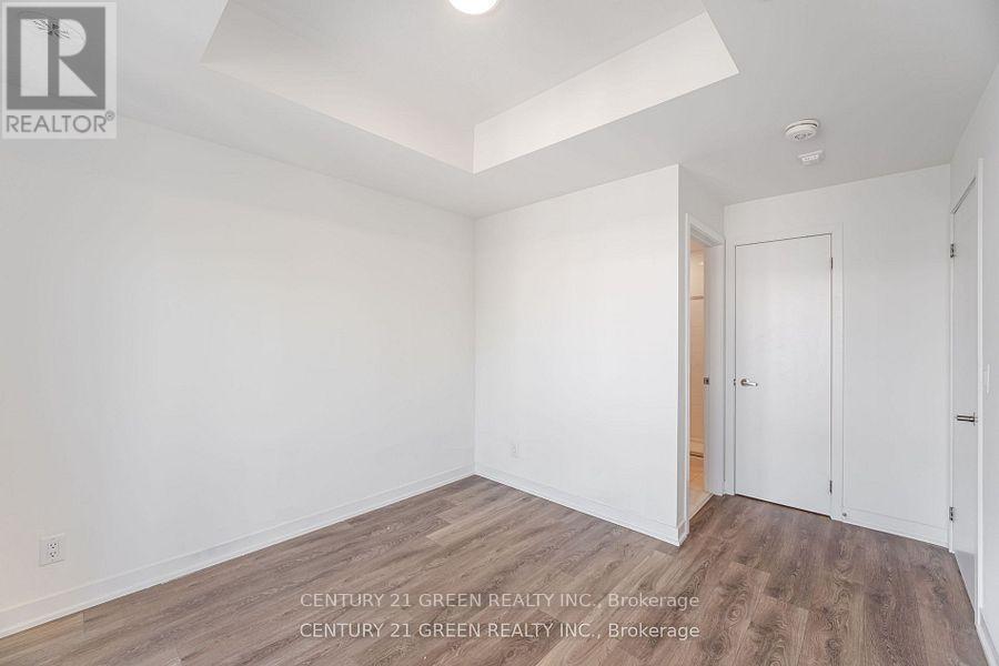 Photo 8 of 409 160 Canon Jackson Drive, Toronto ON