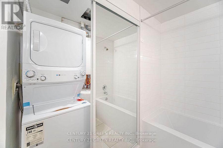 Photo 26 of 409 160 Canon Jackson Drive, Toronto ON