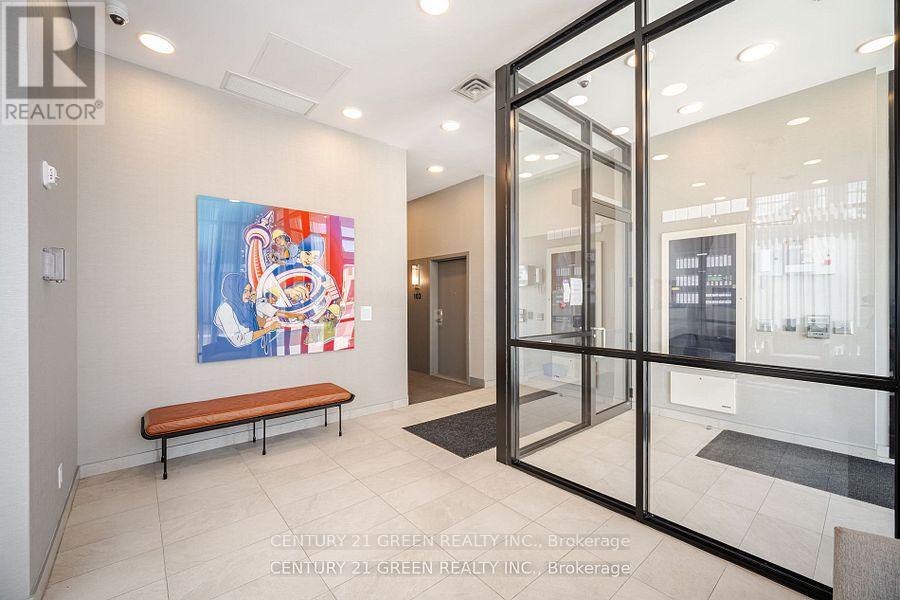 Photo 3 of 409 160 Canon Jackson Drive, Toronto ON