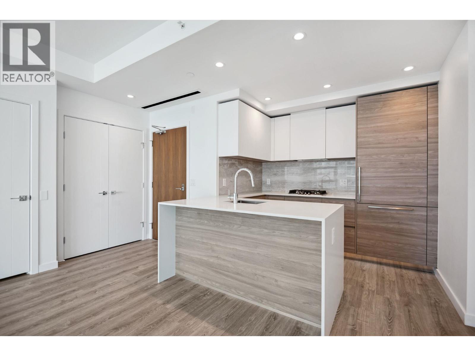 Photo 11 of 3105 660 Quayside Drive, New Westminster BC