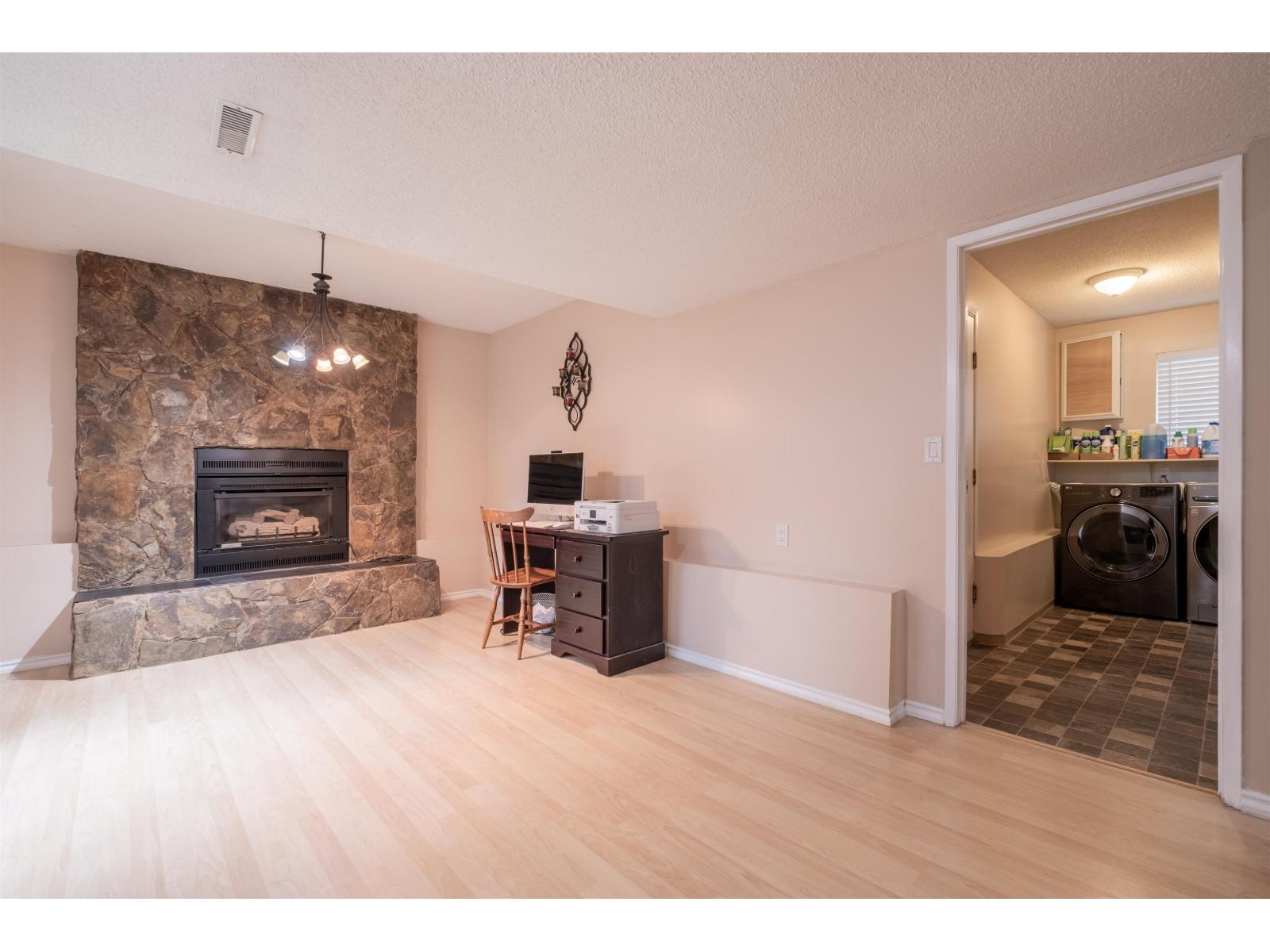 Photo 11 of 9222 132 A Street, Surrey BC