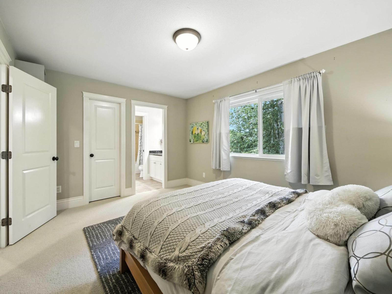 Photo 27 of 2245 133 Street, Surrey BC