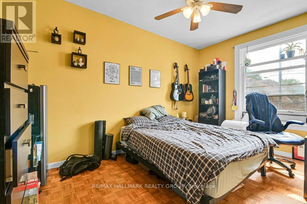 Photo 39 of 255 Fifth Avenue, Ottawa ON