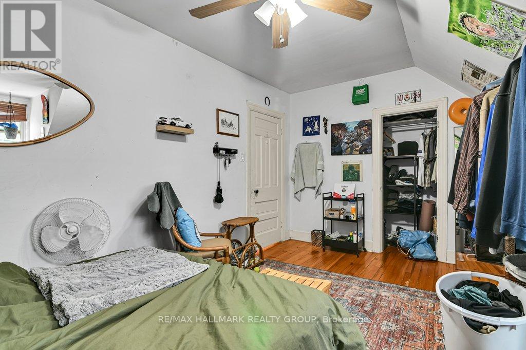Photo 32 of 255 Fifth Avenue, Ottawa ON